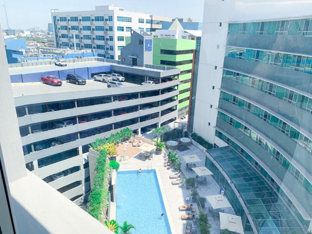 Апартаменти Lujoso Depa Con Vista A Todo Guayaquil! Екстер'єр фото